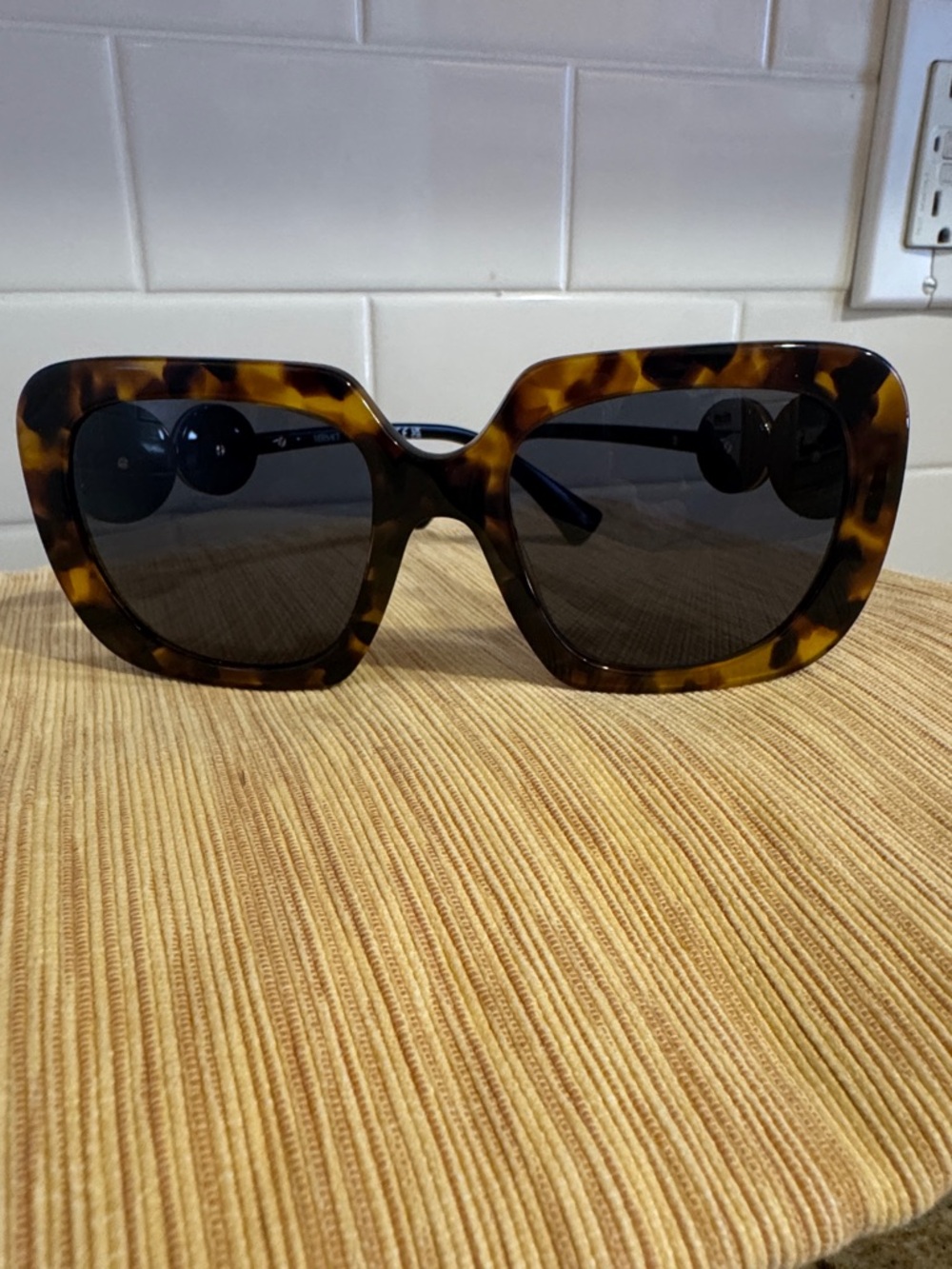 Versace Tortoiseshell Oversized Square Sunglasses with Dark Lenses NIB & NWOT’s